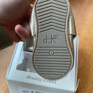 COPY - Freshly picked moccasins size 5 hard sole shoe.